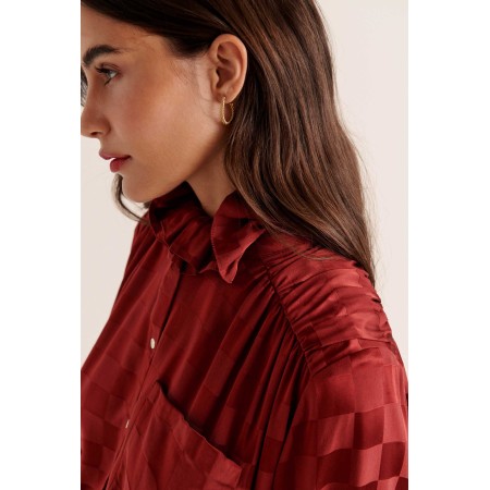 Chemise Léonor damier bordeaux une grave pollution 