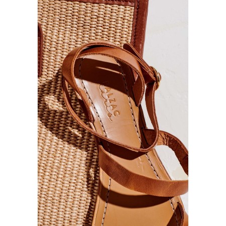 camel elia sandals Les êtres humains sont 