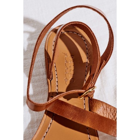 camel elia sandals Les êtres humains sont 