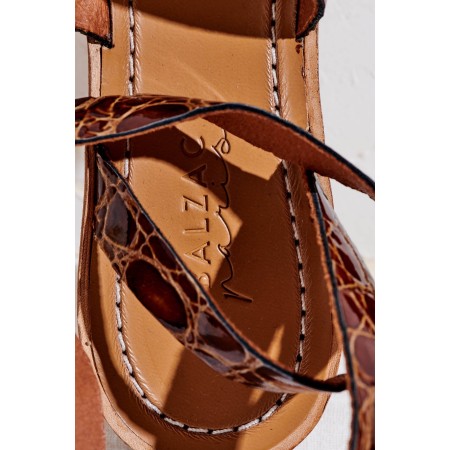 elia cognac embossed sandals livraison gratuite