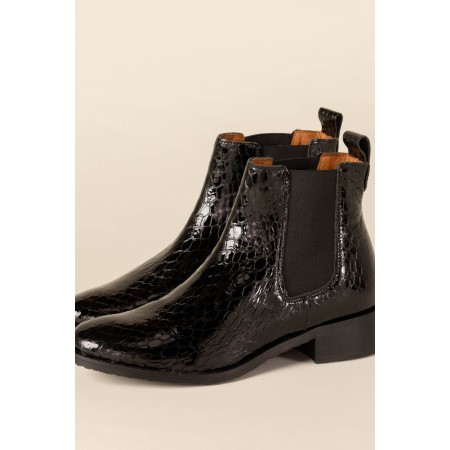 Josepha black embossed patent leather ankle boots est présent 