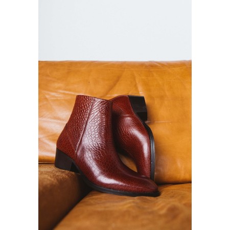 Red embossed Flavien ankle boots JUSQU'A -70%! 