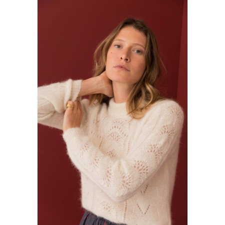 Colombe ecru mohair and alpaca sweater chez Cornerstreet bien 