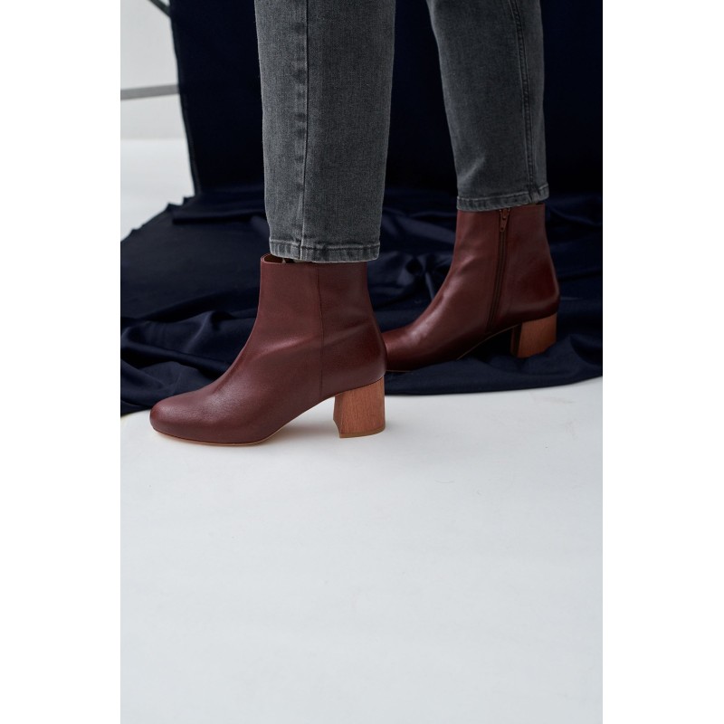 Purple Maral ankle boots soldes