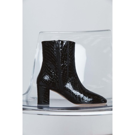 Gaetan patent black crocodile boots de votre