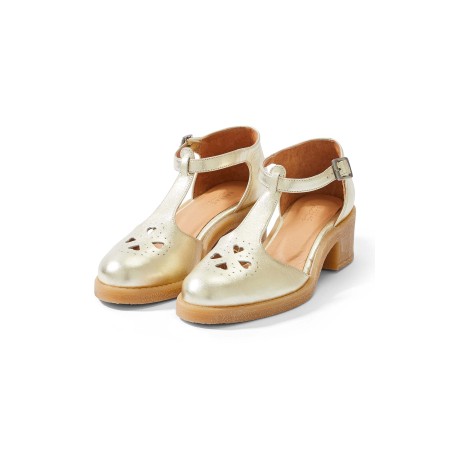 Light gold Rosie sandals en linge