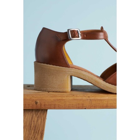 Rosie camel vegan sandals Le MVP de beaucoup