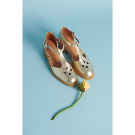 Light gold Rosie sandals en linge