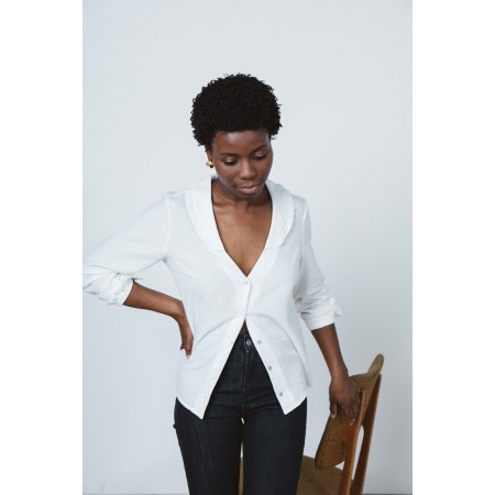 Natural white Lysie shirt in organic cotton brillant des détails fins