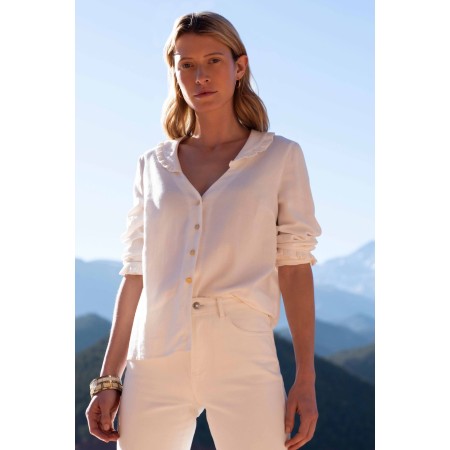 Natural white Lysie shirt in organic cotton brillant des détails fins