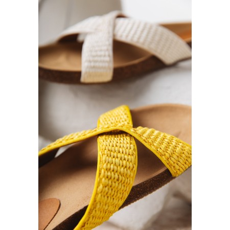 Yellow Hajar sandals de pas cher