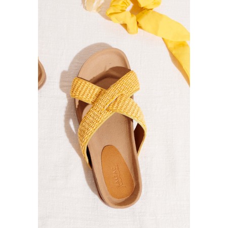 Yellow Hajar sandals de pas cher