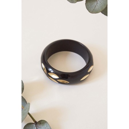 Anju bracelet black Véritable concentré