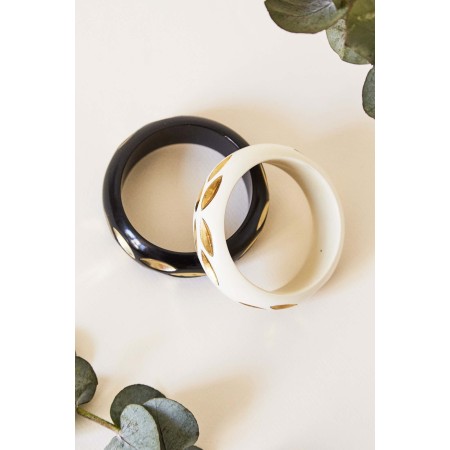 Anju bracelet black Véritable concentré