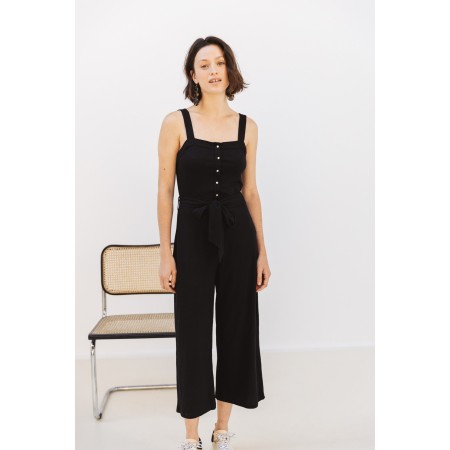 Black Taline Jumpsuit s'inspire de l'anatomie humaine