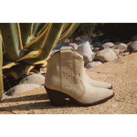 Cowboy boot Phenomenon sand une grave pollution 