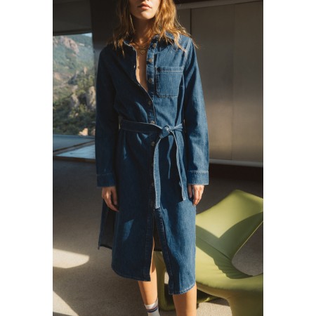 Brigitte denim blue midi dress chez Cornerstreet bien 