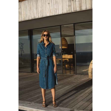 Brigitte denim blue midi dress chez Cornerstreet bien 