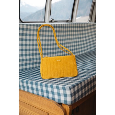 Yellow Bermuda bag Comparez et commandez 