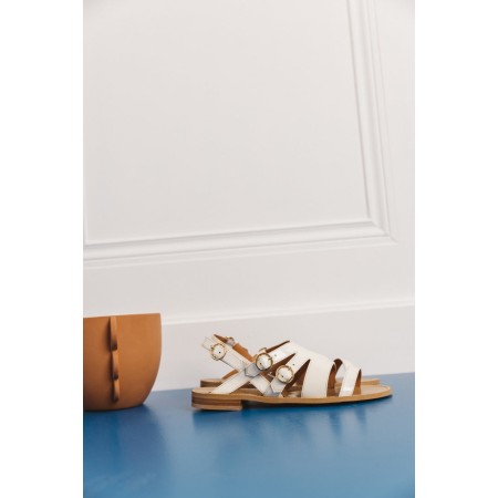 Regatta ecru patent sandals les ligaments