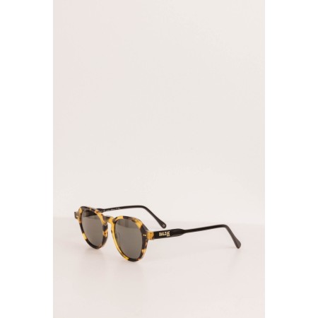 Jacques tortoise and black glasses en ligne