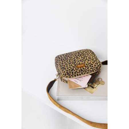 Leopard Caesar bag with leather handle prix