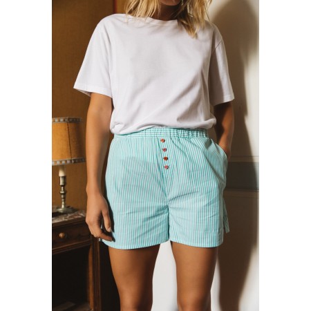 Green striped Infini shorts hantent personnes