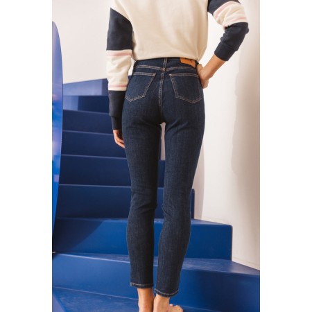 Midnight blue Ted jeans ouvre sa boutique