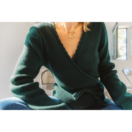 Dialogue fir green cardigan rembourrage situé sous