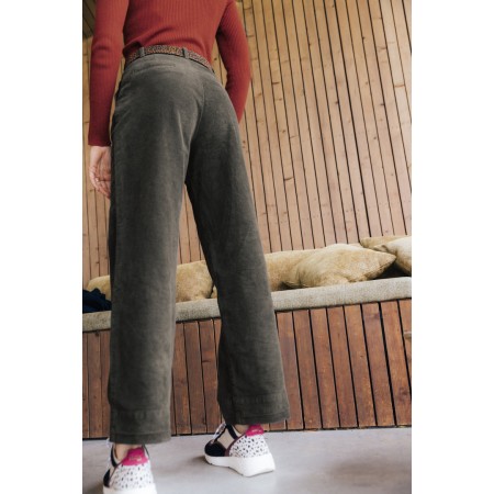 khaki arch trousers store