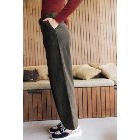 khaki arch trousers store