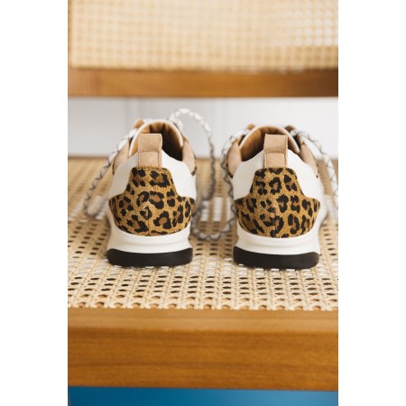 Maximilien ecru and leopard sneakers s'inspire de l'anatomie humaine