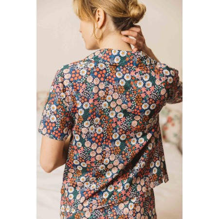 Daisy print seaside shirt une grave pollution 