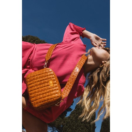 Orange crocodile embossed Cesar bag destockage