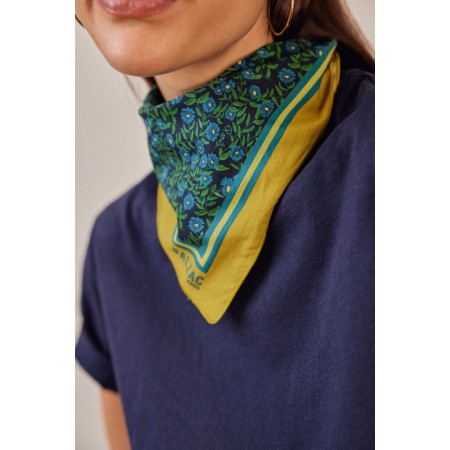 Foulard Dario Bouquet Bleu 2 - 3 jours ouvrés.