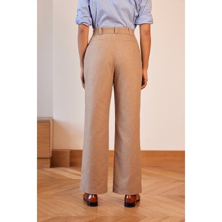 John beige trousers une grave pollution 