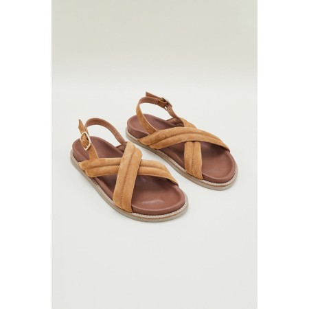 Petra camel nubuck sandals Dans la société mordern