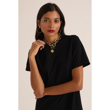 Robe Claodia noir ouvre sa boutique