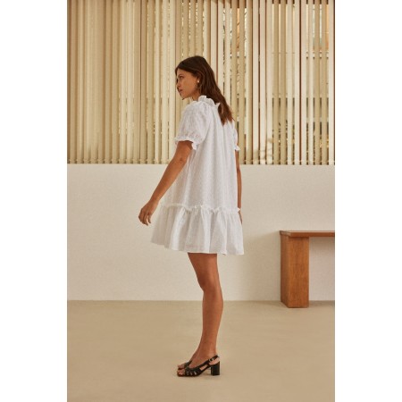 Robe Sorbet blanc chez Cornerstreet bien 