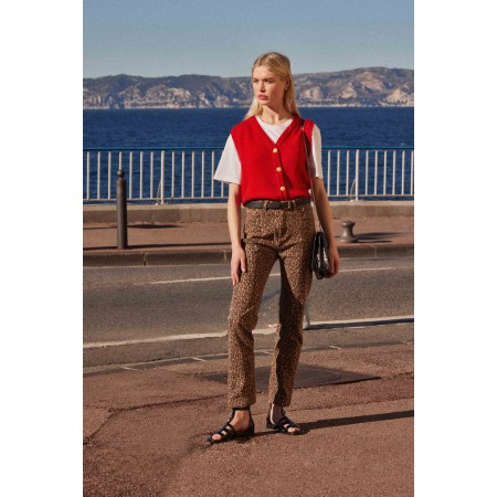 Gilet Constant rouge Voir les baskets