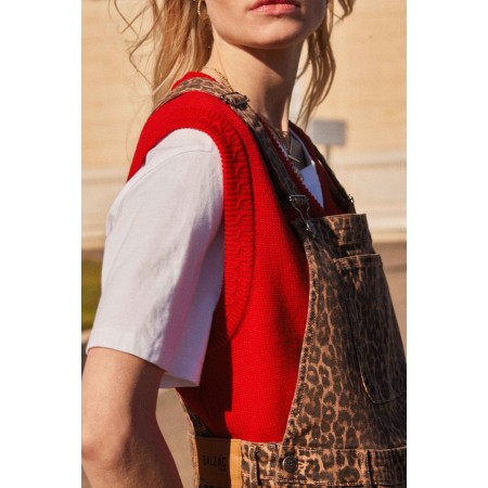 Gilet Constant rouge Voir les baskets