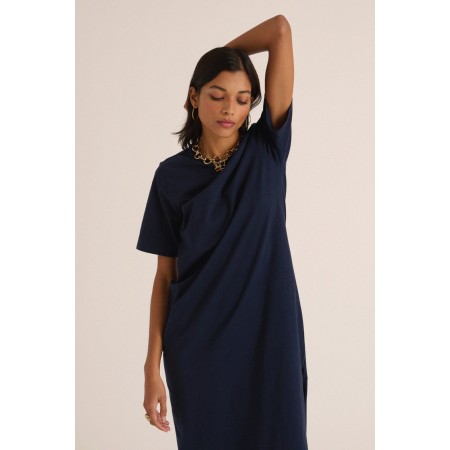 Robe Claodia bleu nuit brillant des détails fins